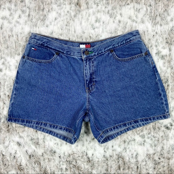 Vintage 2001 Tommy Jeans Denim Medium Rise Shorts